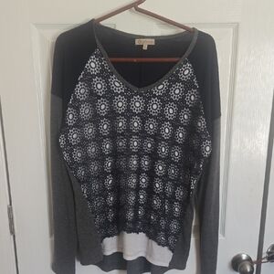 Democracy Long Sleeve Mixed Black, Gray & White Patterned Top